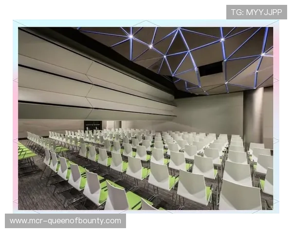 旧场馆改造注重功能兼容,灵活隔断适应多种活动需求