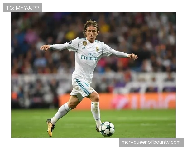 聚焦老将莫德里奇:他在皇马中场转换中的“节拍器”作用无可替代 聚焦老将莫德里奇:他在皇马中场转换中的“节拍器”作用无可替代